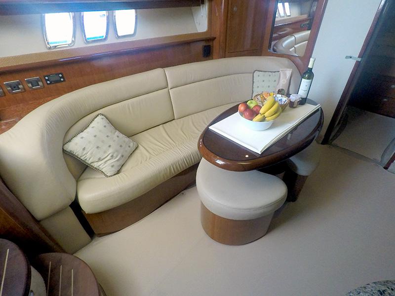 Book yachts online - motorboat - Sea Ray 455 - Gandalf - rent