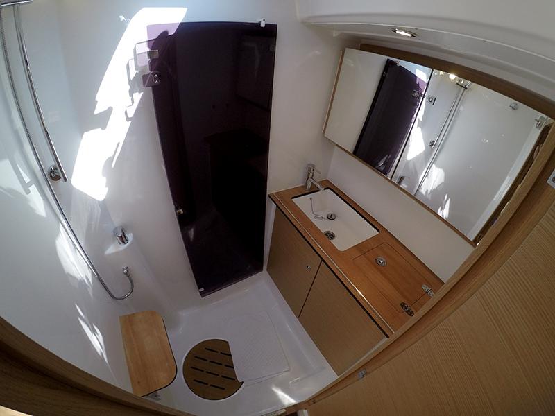 Book yachts online - sailboat - Dufour 460 GL 3 cab - Avalon II - BT - rent
