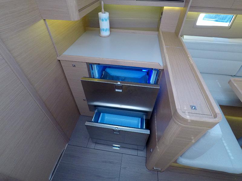 Book yachts online - sailboat - Dufour 460 GL 3 cab - Avalon II - BT - rent