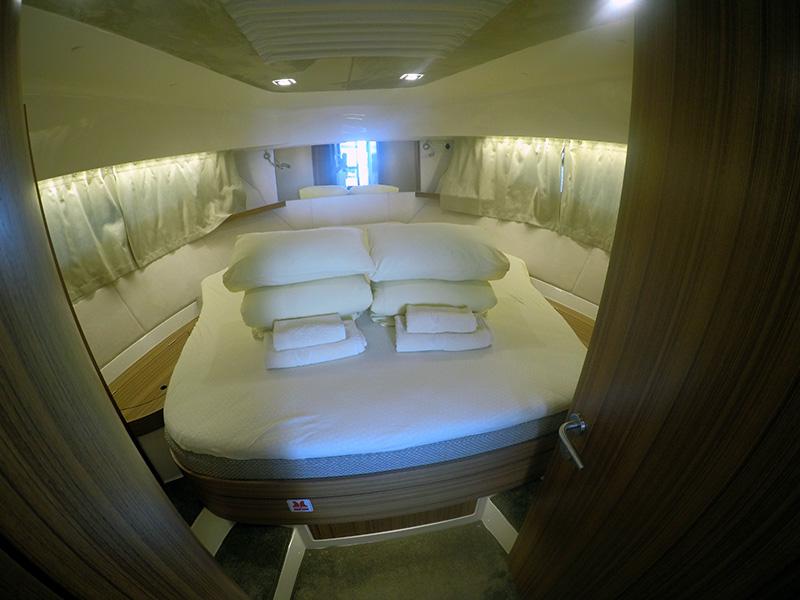 Book yachts online - motorboat - Marex 375 - North star (AC, Generator, Bowthruster, Sterntruster) - rent