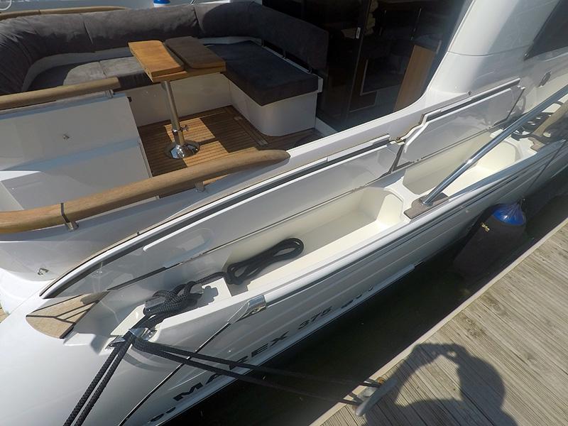 Book yachts online - motorboat - Marex 375 - North star (AC, Generator, Bowthruster, Sterntruster) - rent