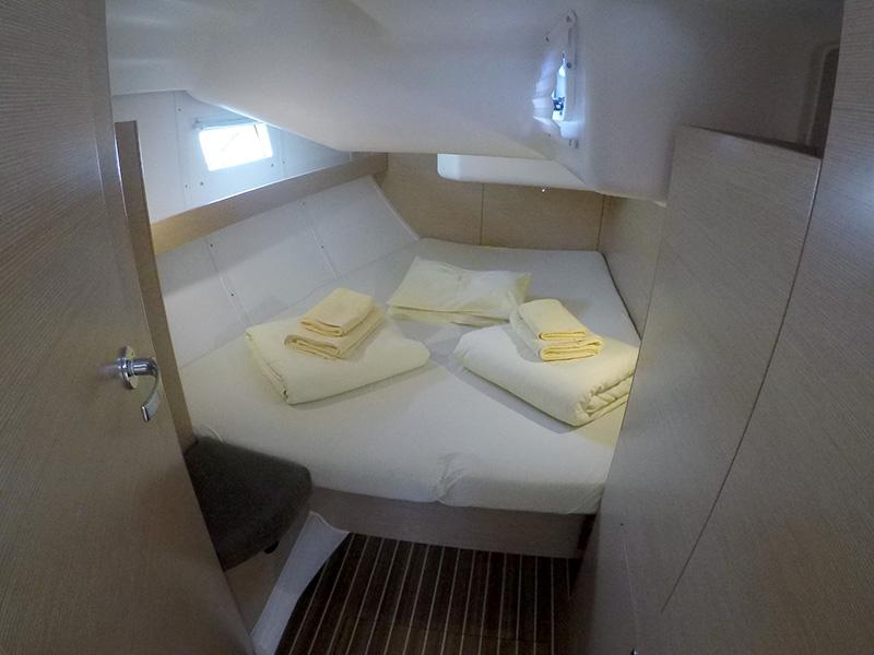 Book yachts online - sailboat - Elan 444 Impression - Marta X - BT - rent