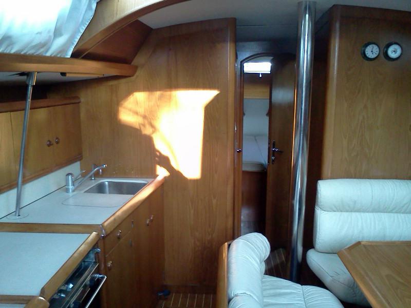 Book yachts online - sailboat - Sun Odyssey 42.2 - Frixos - rent
