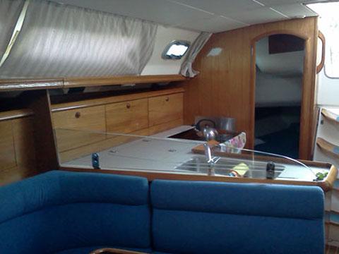 Book yachts online - sailboat - Sun Odyssey 37 - Lina - rent