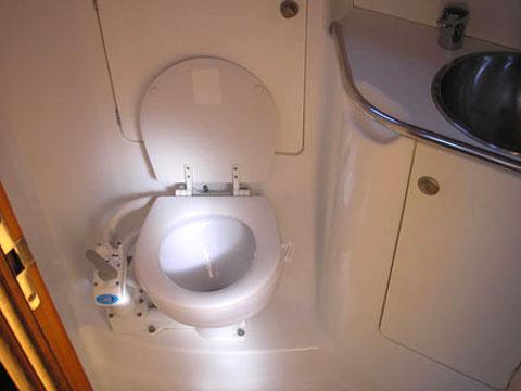 Book yachts online - sailboat - Sun Odyssey 37 - Lina - rent