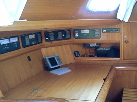 Book yachts online - sailboat - Sun Odyssey 45.2 - Godfriend - rent