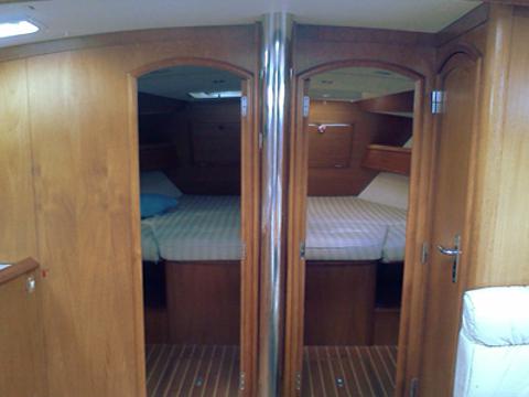 Book yachts online - sailboat - Sun Odyssey 45.2 - Godfriend - rent