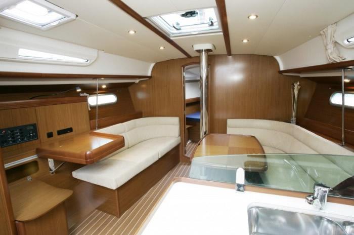 Book yachts online - sailboat - Sun Odyssey 42i _2010 - SY_2023 - rent