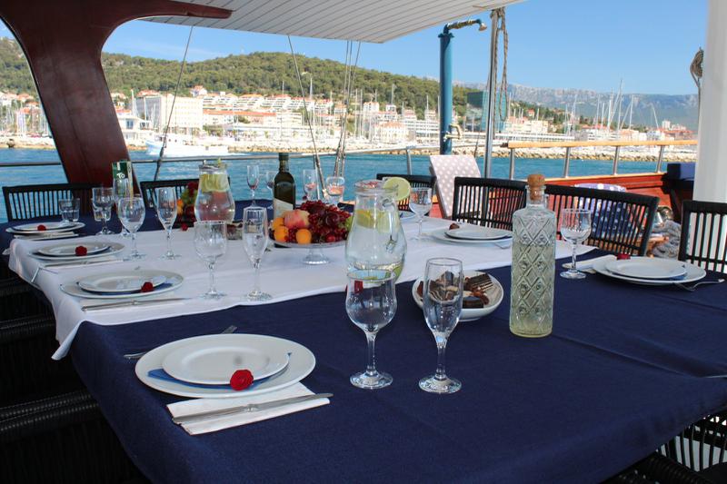 Book yachts online - other - Gulet Barba - Barba - rent