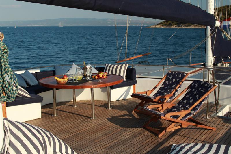 Book yachts online - other - Gulet Barba - Barba - rent