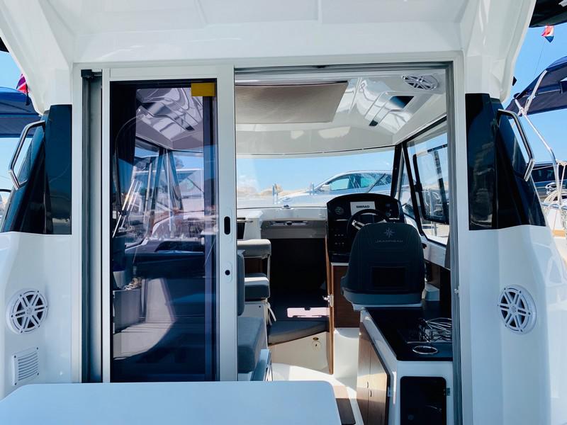 Book yachts online - motorboat - Jeanneau Merry Fisher 795 - ARYA - rent