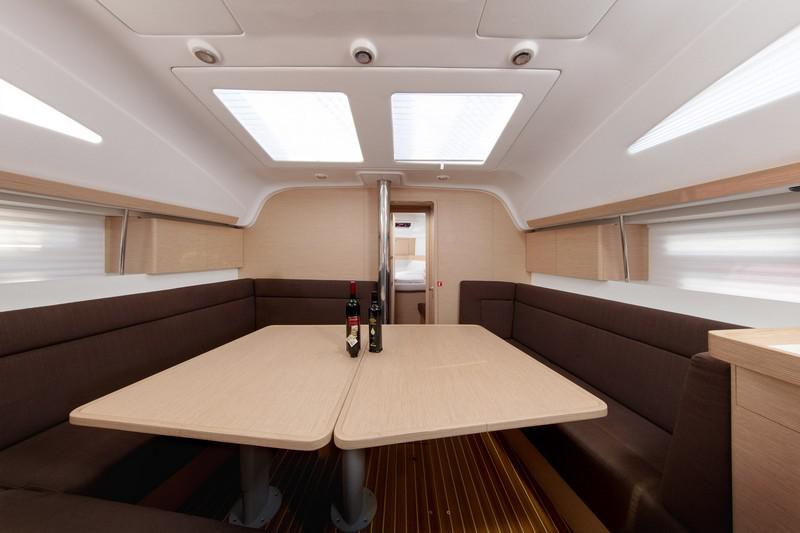 Book yachts online - sailboat - Elan 45 Impression - ANITA - rent