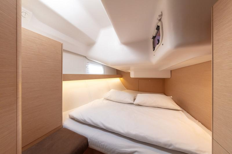 Book yachts online - sailboat - Elan 45 Impression - ANITA - rent
