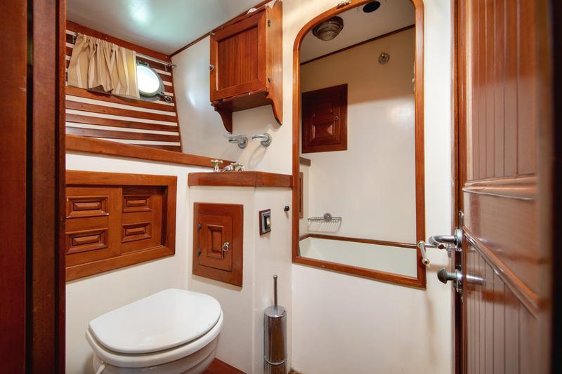 Book yachts online - other - Providenca - Providenca - rent