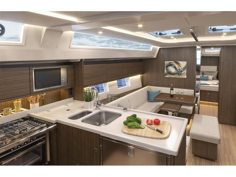 Book yachts online - sailboat - Bavaria C45A - BC45 - rent
