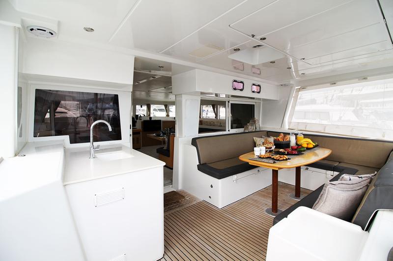 Book yachts online - catamaran - Lagoon 500 - The Full House - (A/C - Generator - Refit 2021) - rent