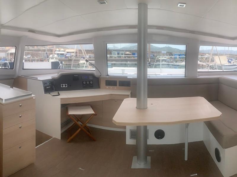 Book yachts online - catamaran - Bali 4.5 Fly - Sadalbari - rent