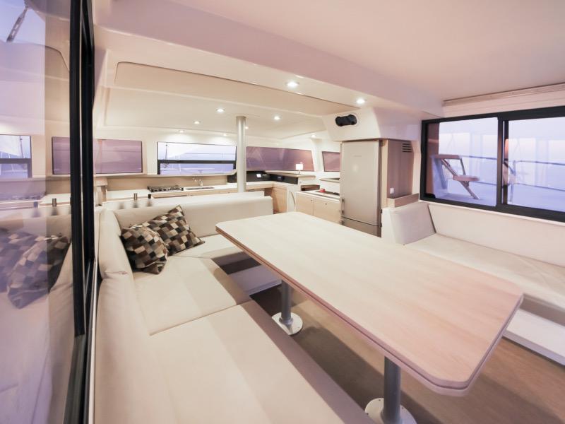 Book yachts online - catamaran - Bali 4.0 - Electra - rent