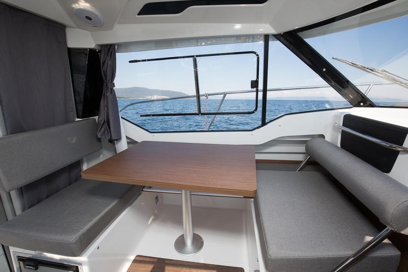Book yachts online - motorboat - Merry Fisher 795 - Merry Fisher 795 - rent
