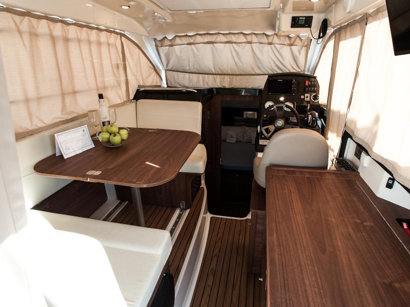 Book yachts online - motorboat - Quicksilver 855 Weekend - Luka - A/C + GEN - rent