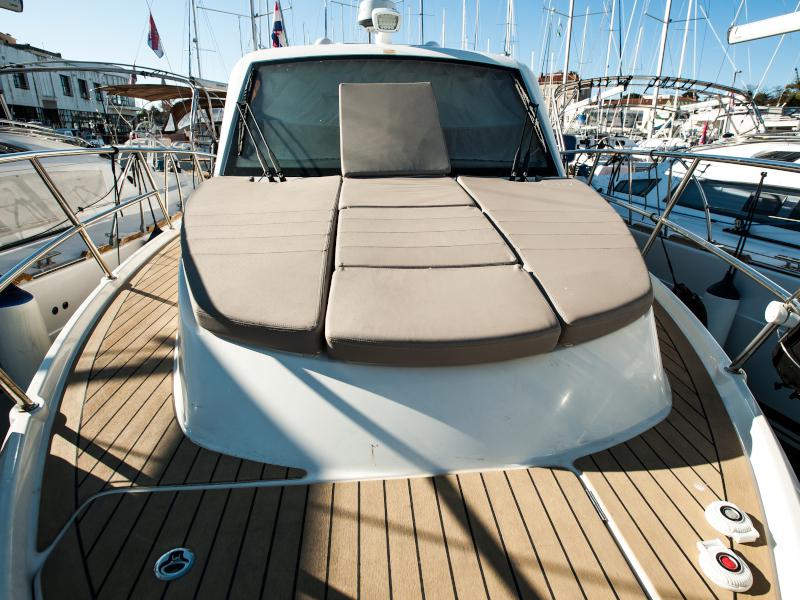 Book yachts online - motorboat - Quicksilver 855 Weekend - Luka - A/C + GEN - rent