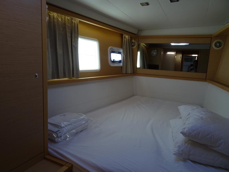 Book yachts online - catamaran - Lagoon 450 - Aeropi - rent