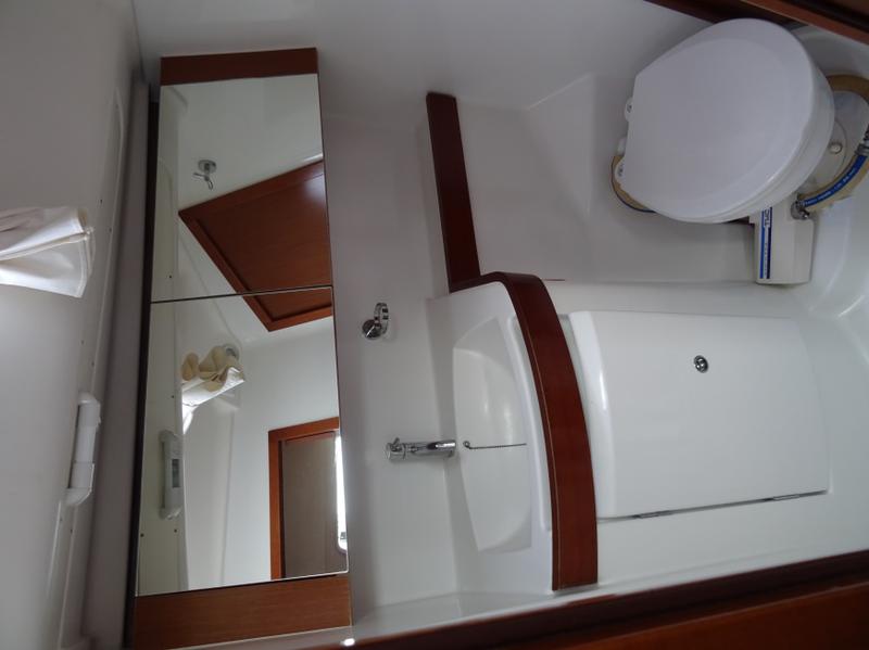 Book yachts online - sailboat - Oceanis 40 - Arion/Refitted 2016 - rent