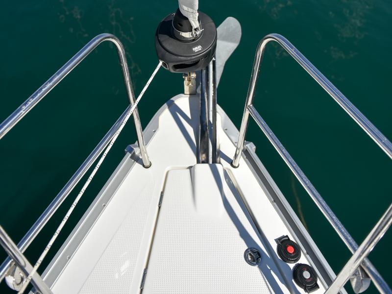 Book yachts online - sailboat - Bavaria Cruiser 41 - NIXIE - rent