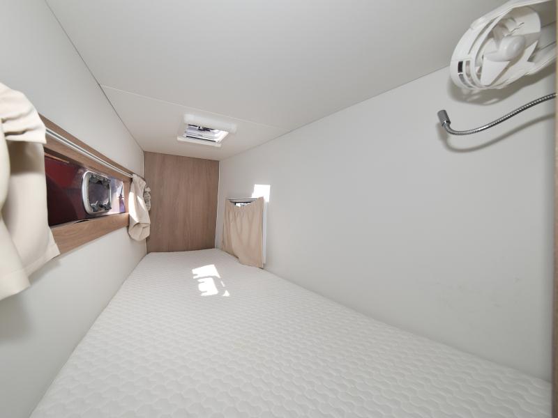 Book yachts online - catamaran - Aventura 34 - LAUREMI - rent