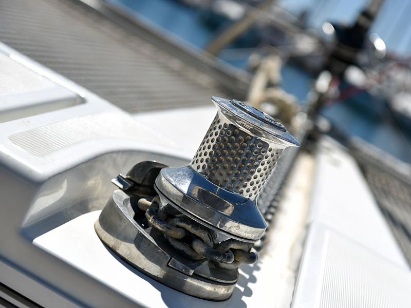 Book yachts online - catamaran - Lagoon 520 Flybridge - Largo Winch - rent