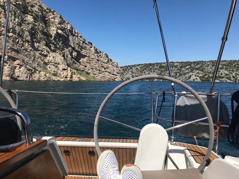 Book yachts online - sailboat - Bavaria Cruiser 37 - GOSPOJA  - rent