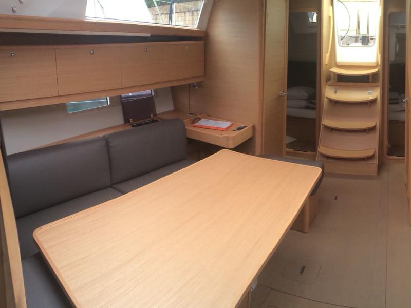 Book yachts online - sailboat - Bavaria Cruiser 46 - Matti - rent