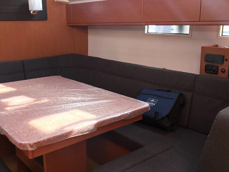 Book yachts online - sailboat - Bavaria Cruiser 46 - Andrea - rent
