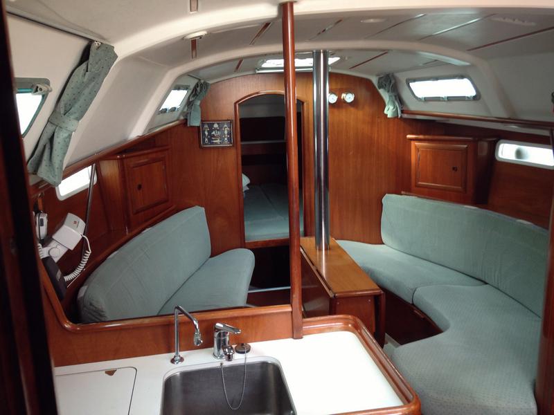 Book yachts online - sailboat - Oceanis 331 - Evageo - rent