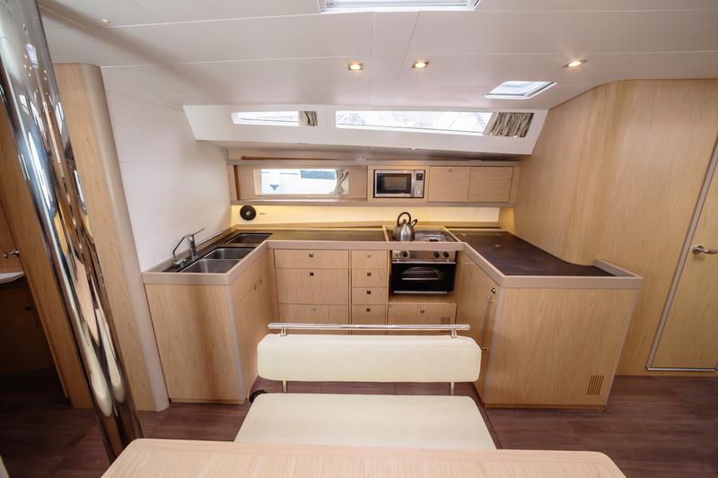 Book yachts online - sailboat - Oceanis 48 - Khloe - rent