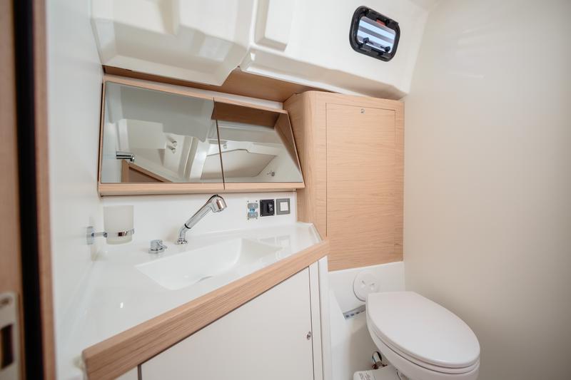 Book yachts online - sailboat - Oceanis 46.1 (4 cab) - Eirene - Comfort line - rent