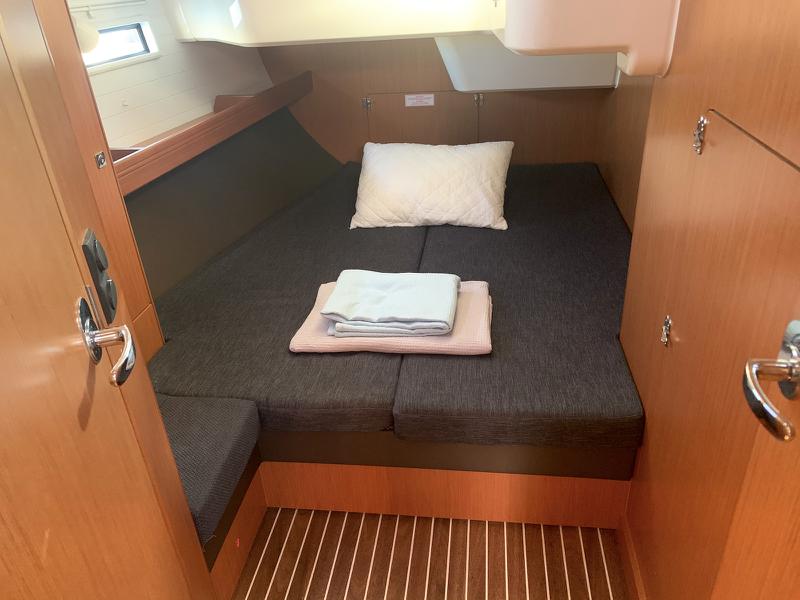 Book yachts online - sailboat - Bavaria Cruiser 51 - Alice - rent
