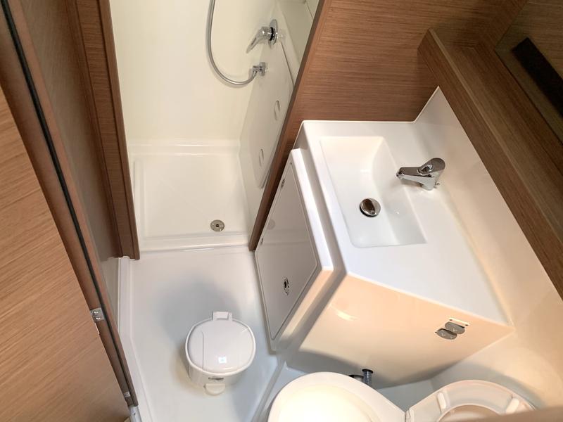 Book yachts online - catamaran - Lagoon 42 - Sea Hawk - rent
