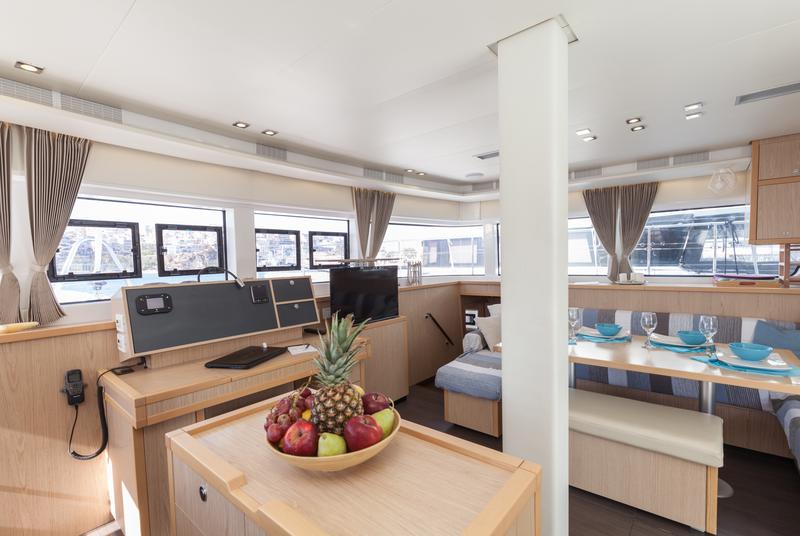 Book yachts online - catamaran - Lagoon 52 - Kepi - rent