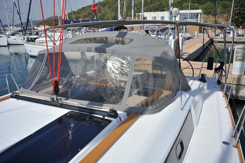 Book yachts online - sailboat - Dufour 460 Grand Large - Mayflower - rent