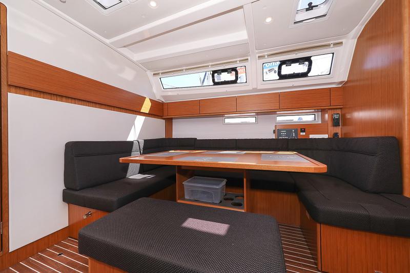 Book yachts online - sailboat - Bavaria Cruiser 46 Style - Hana - rent