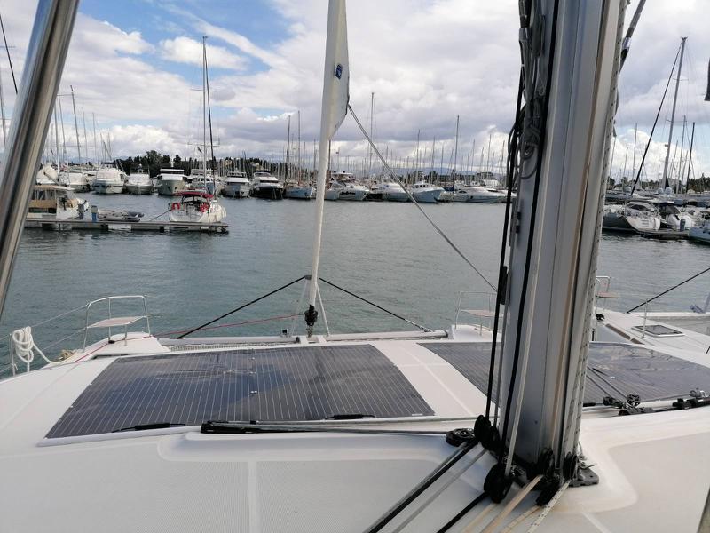 Book yachts online - catamaran - Lagoon 46 - Achilles - rent