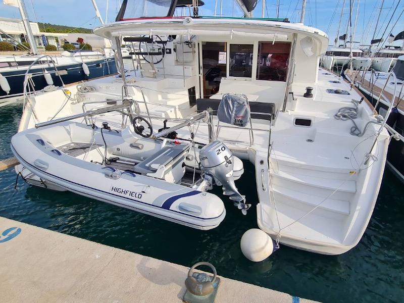 Book yachts online - catamaran - Lagoon 400 S2 LIMITED EDITION - SCIROCCO Limited Edition - rent