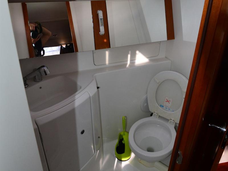 Book yachts online - sailboat - Oceanis 37 - MARINA (low budget monohull!)  - rent