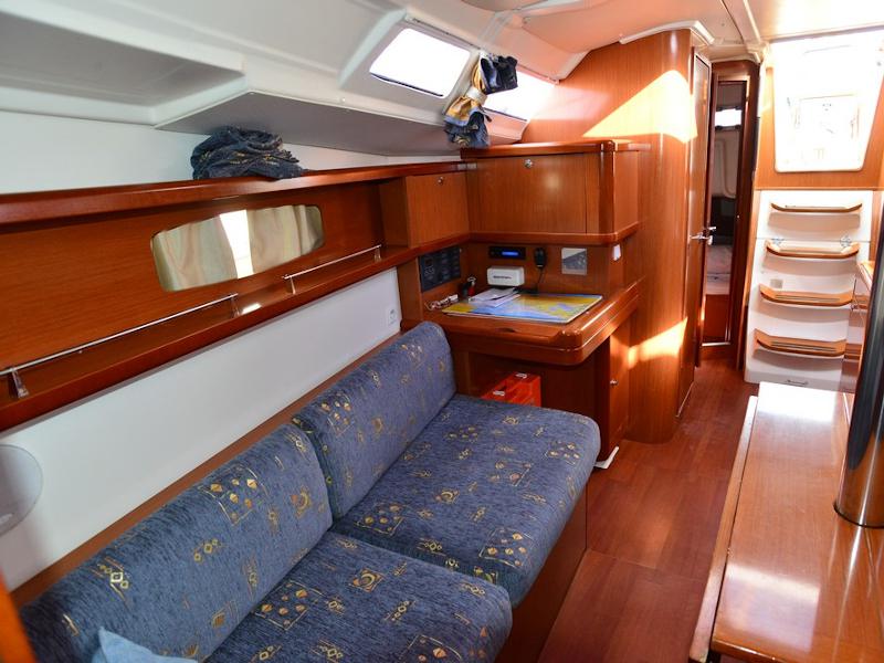 Book yachts online - sailboat - Oceanis 37 - MARINA (low budget monohull!)  - rent