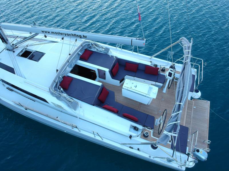 Book yachts online - sailboat - Oceanis 51.1 - GREY GOOSE  - rent