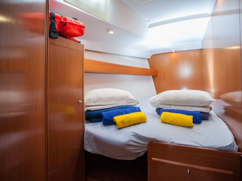 Book yachts online - sailboat - Cyclades 50.5 - PINTA New Genoa 2022! - rent