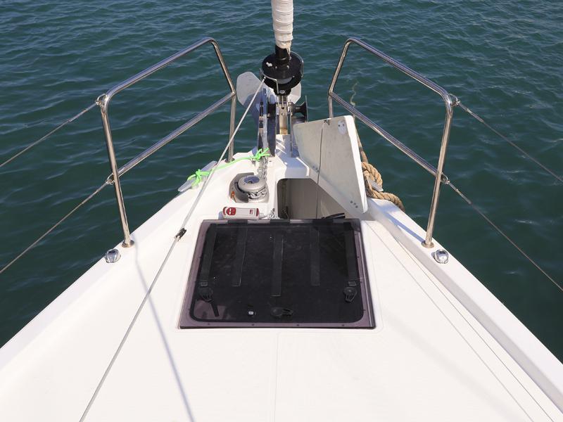 Book yachts online - sailboat - Sun Odyssey 440 - Ermis  - rent