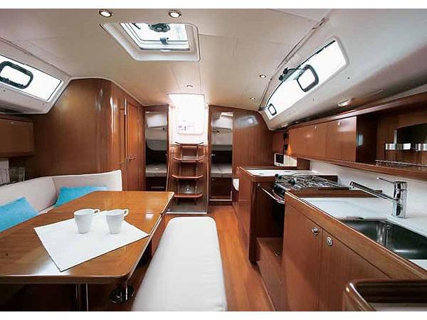 Book yachts online - sailboat - Oceanis 40 - Cassiel - rent