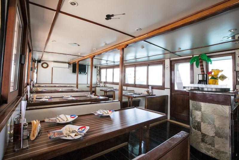 Book yachts online - motorboat - Motoryacht Penelopa - Penelopa - rent